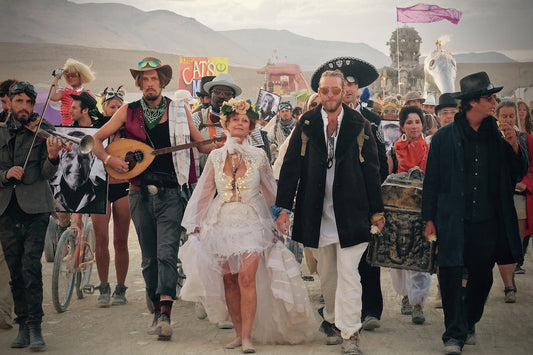 What to Wear to an Alternative Wedding: Stylish and Creative Outfit Ideas