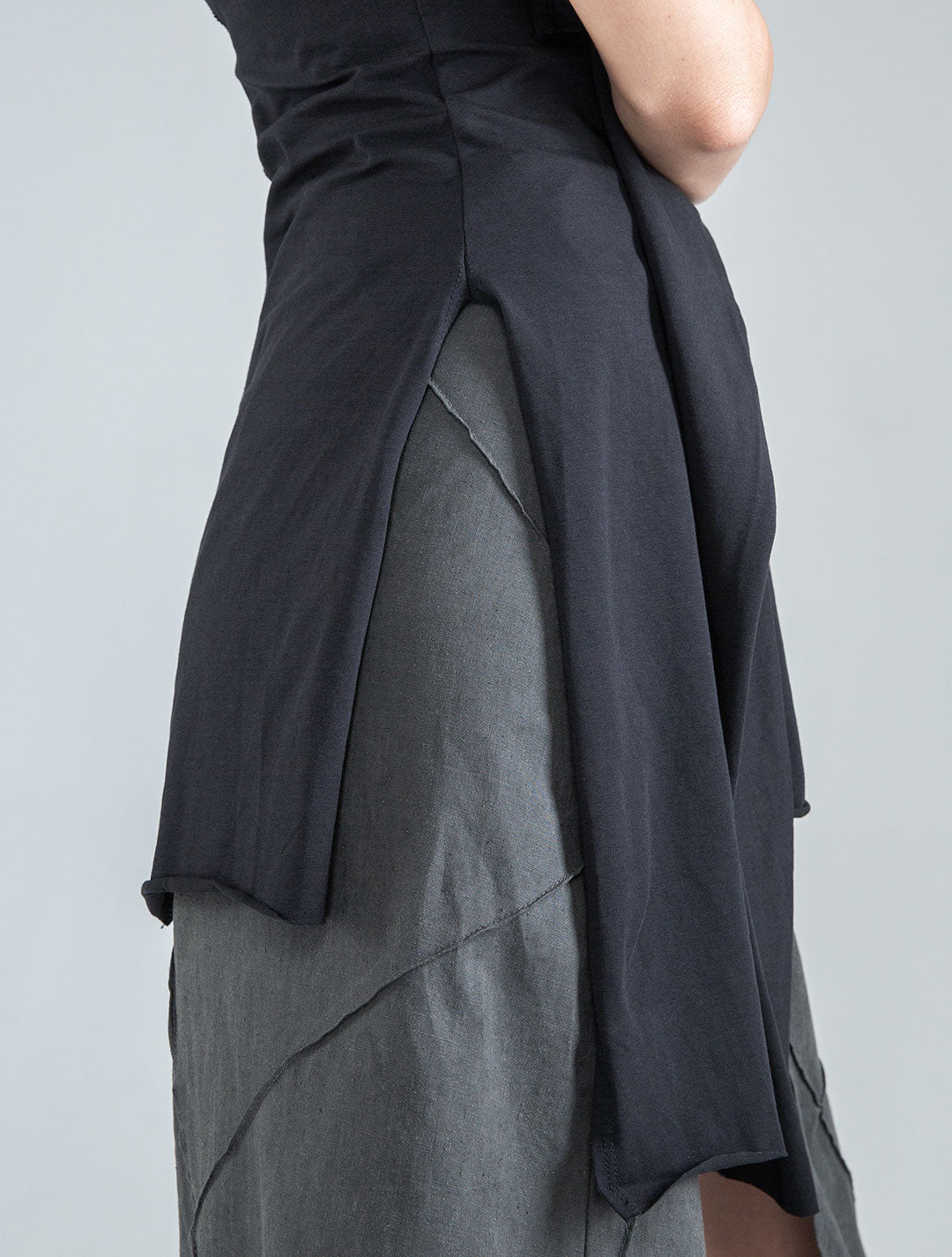 Aspen Sleeveless Asymmetric Tunic - Psylo Fashion