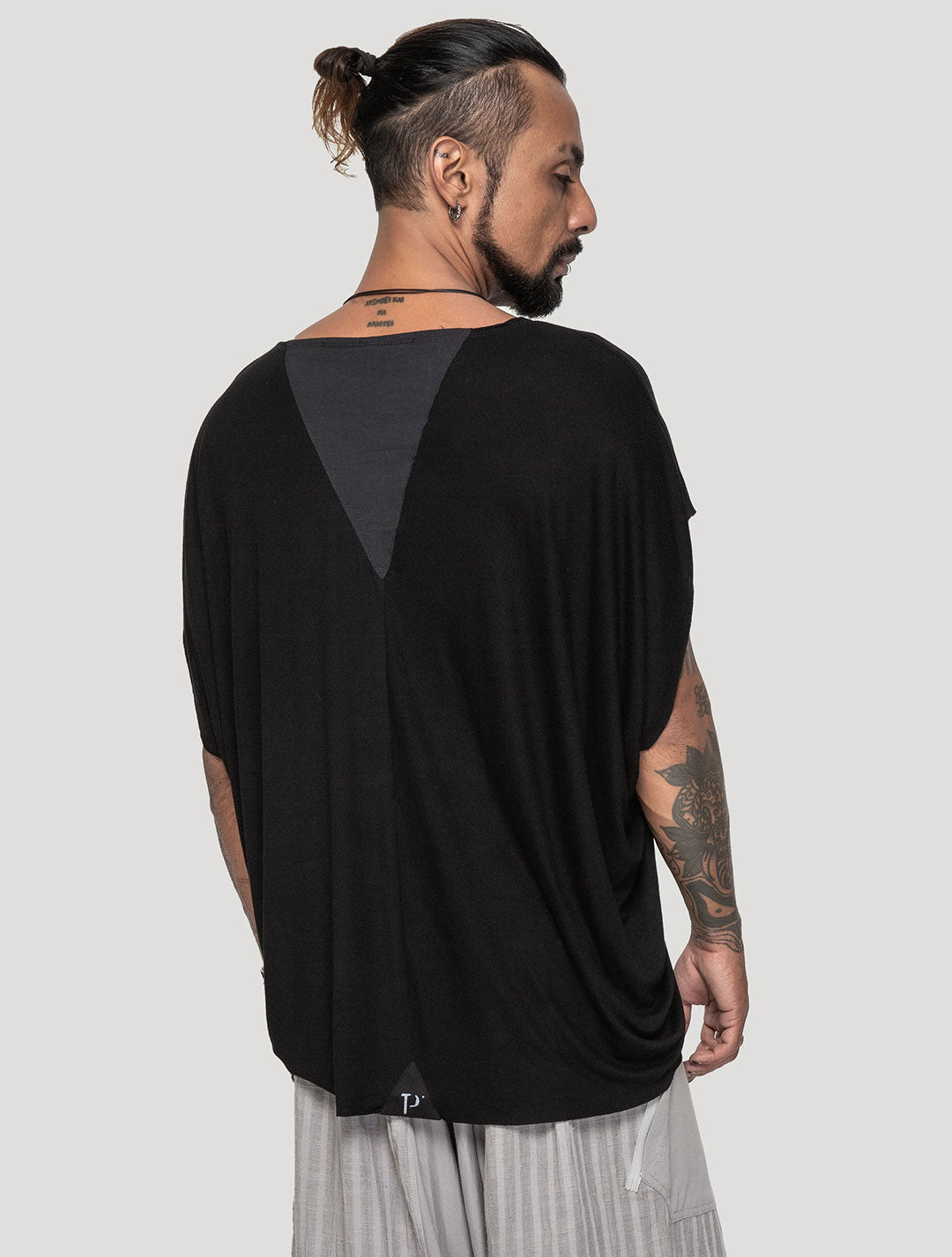 Black 'Dragonfly' Sleeveless Baggy Tee - Psylo Fashion
