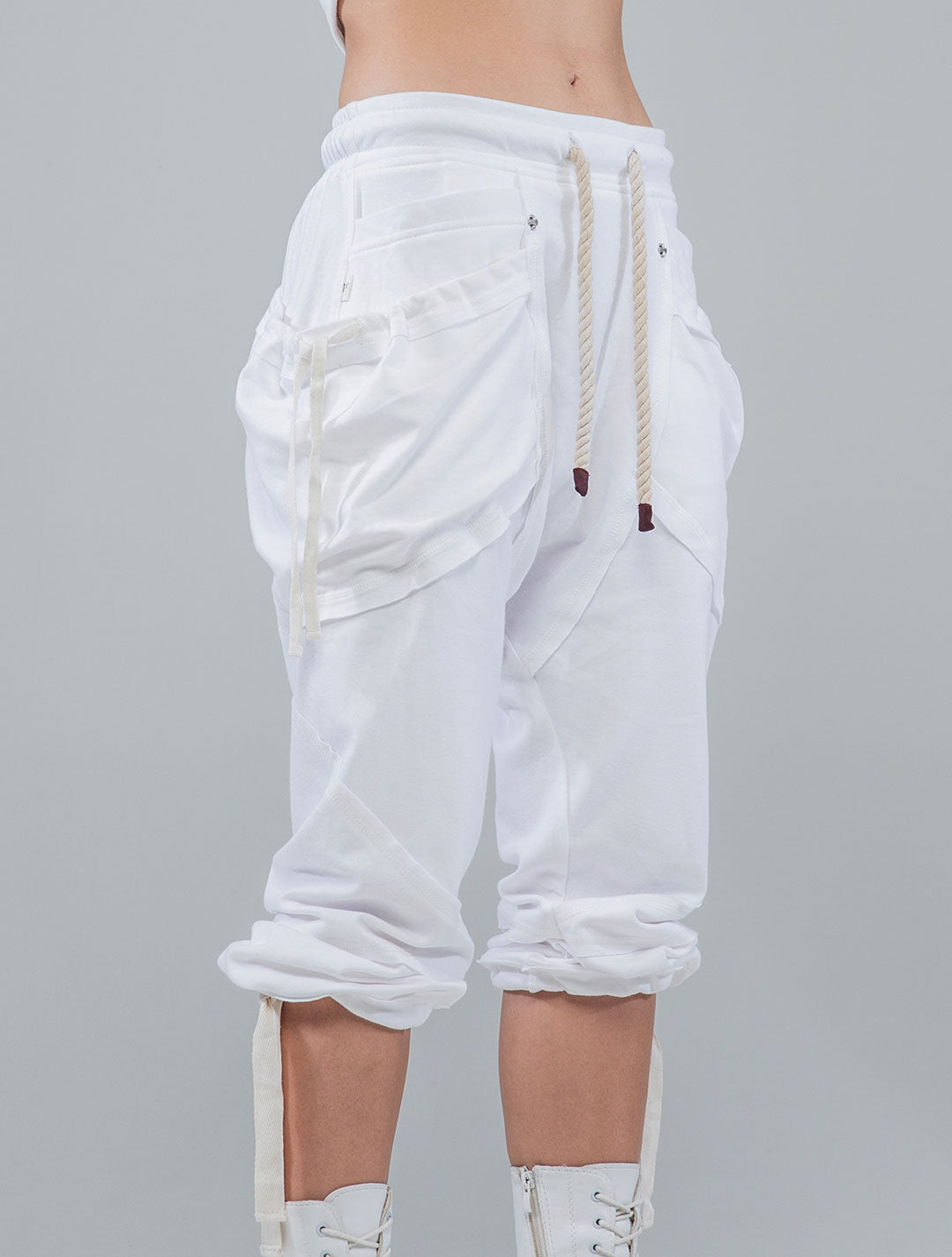 Dystopia 3/4 Pants