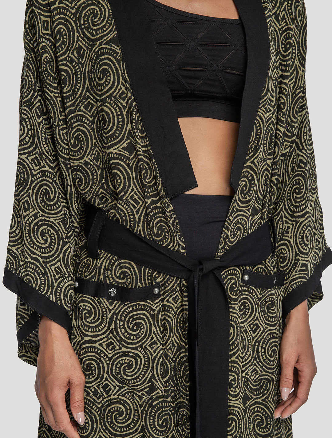 Olive/Komodo 'Kinship' Short Kimono - Psylo Fashion