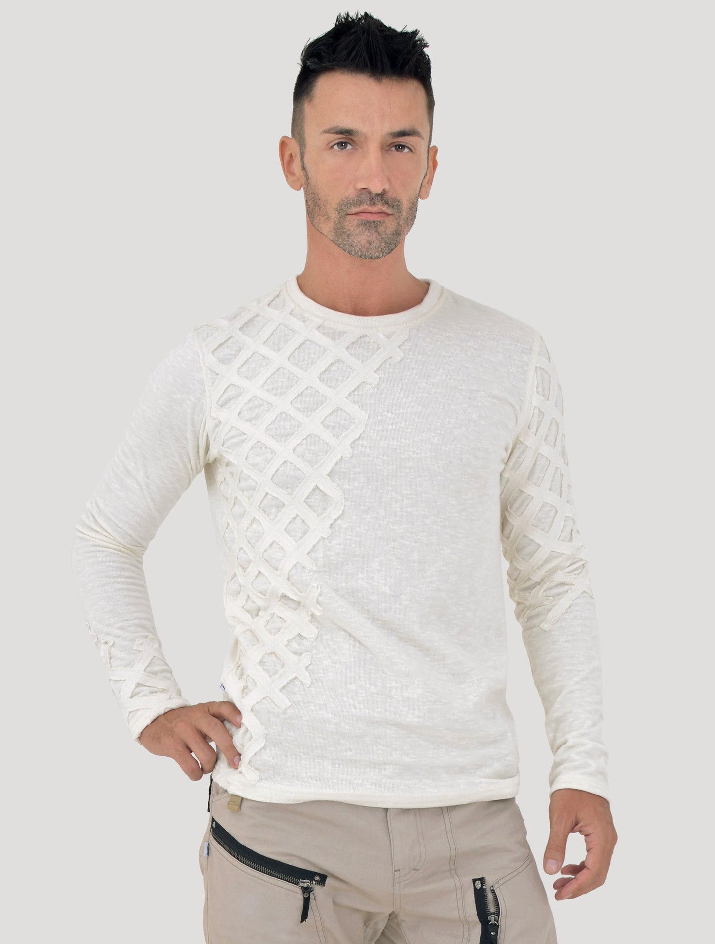 'Gauda' off white Sweater - Psylo Fashion