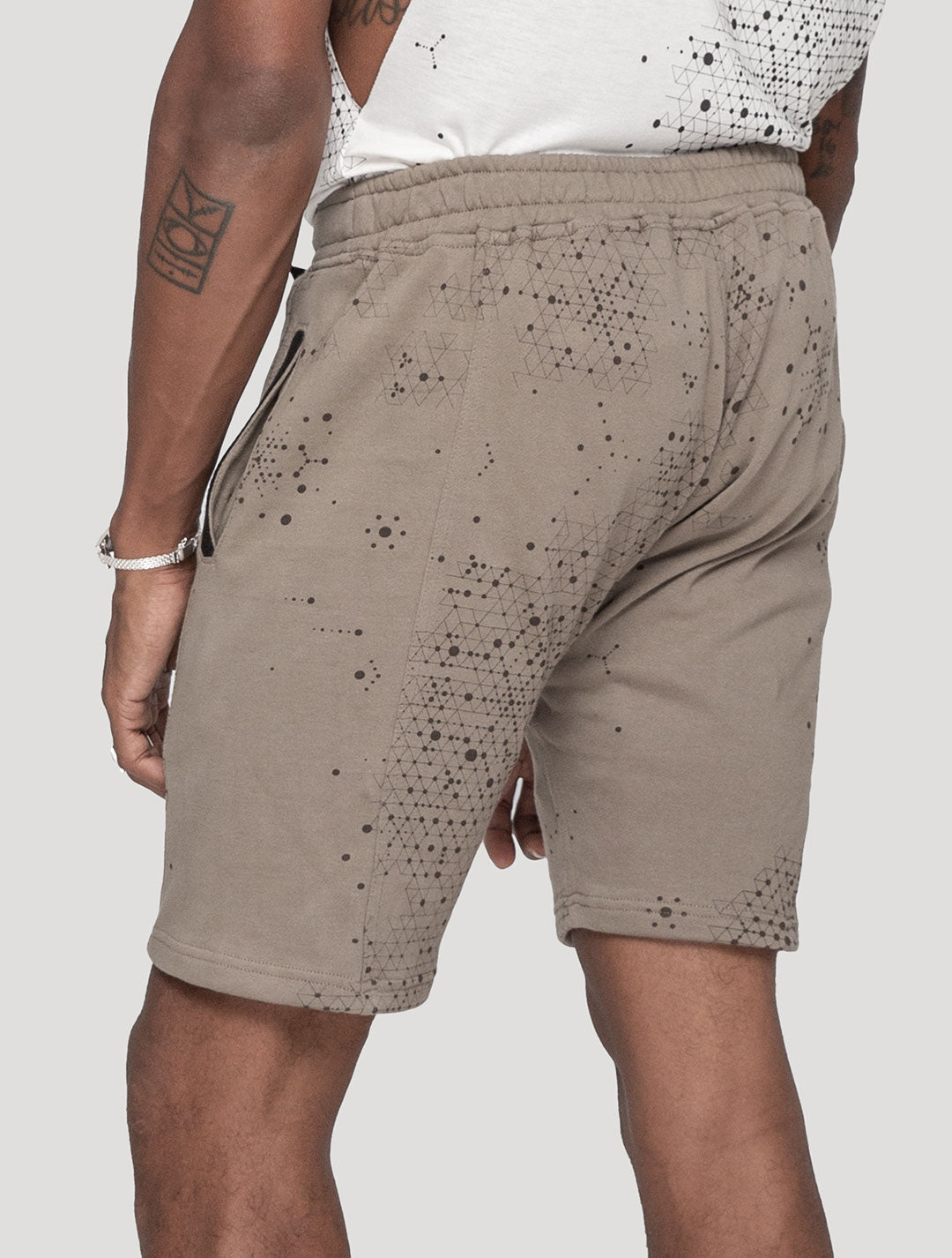 'Holo' Printed 100% Cotton 3/4 Shorts | Streetwear by Psylo Fashion