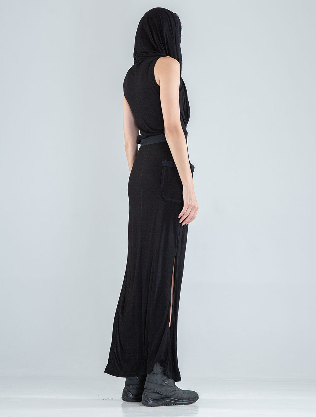Black 'Sorcerer' Hooded Maxi Dress - Psylo Fashion