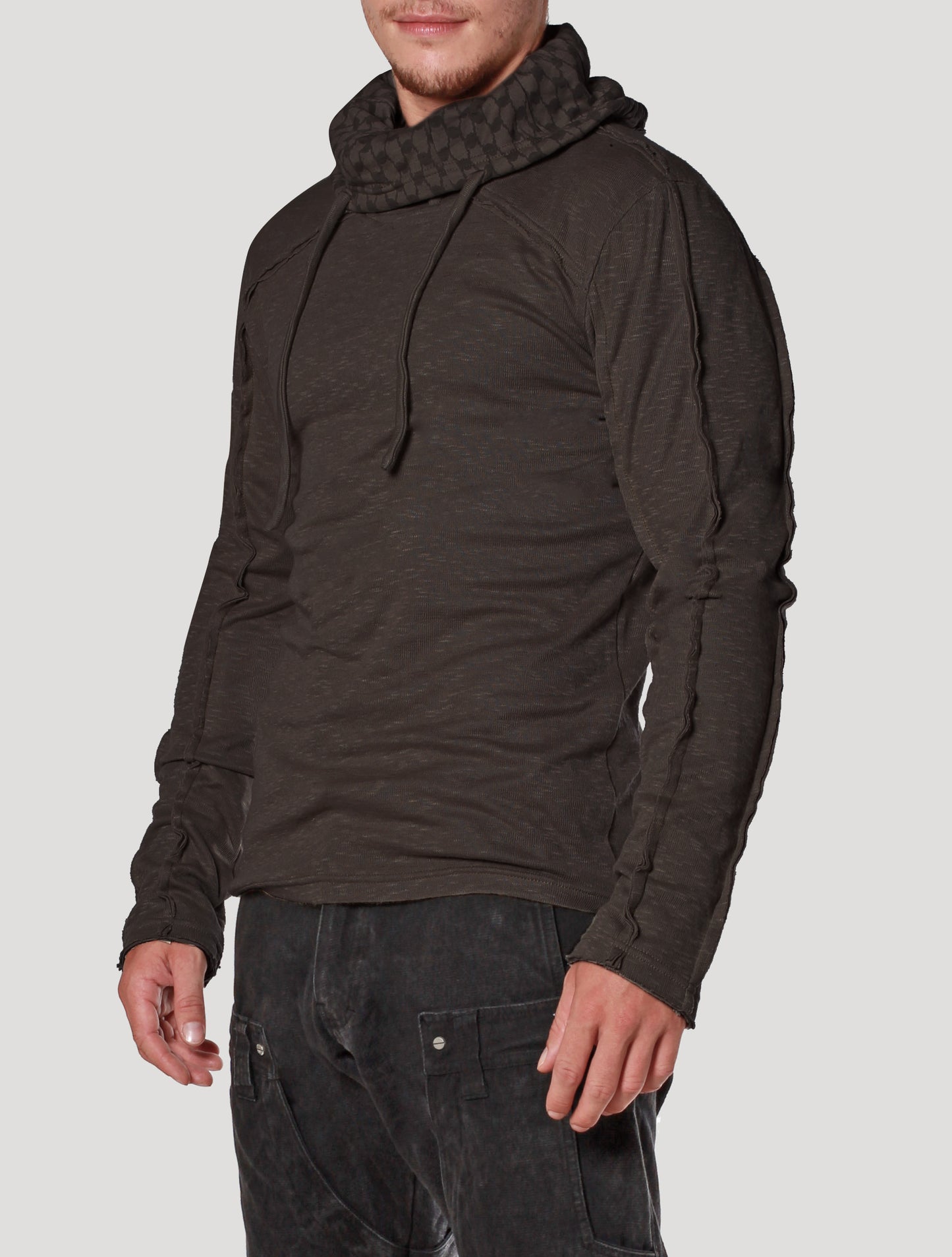 Kafiya Hooded Jumper - Psylo Fashion