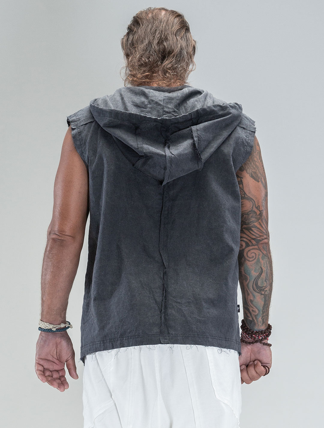 'Lynx' Hooded Sleeveless Buttoned Shirt - Psylo Fashion