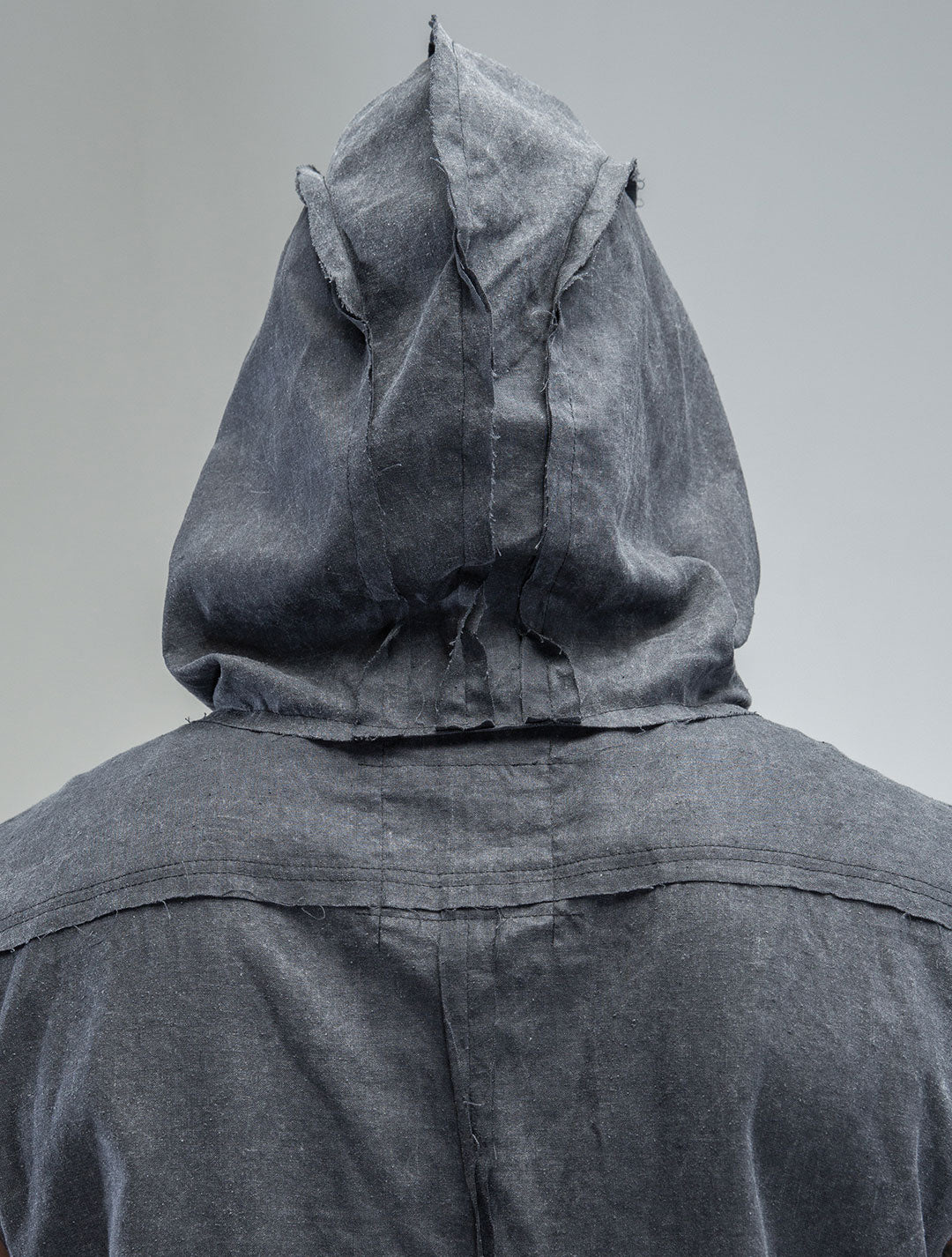 'Lynx' Hooded Sleeveless Buttoned Shirt - Psylo Fashion