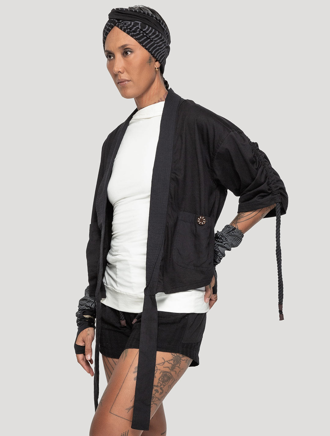 Black Organic Cotton & Linen 'Medusa' Kimono - Psylo Fashion