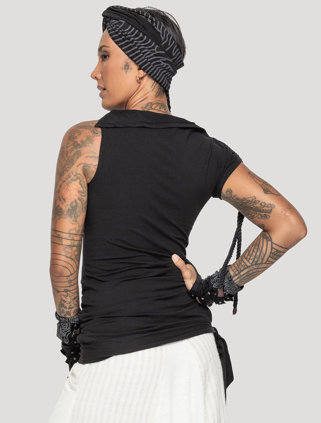 Black Medusa Tie Top - Psylo Fashion