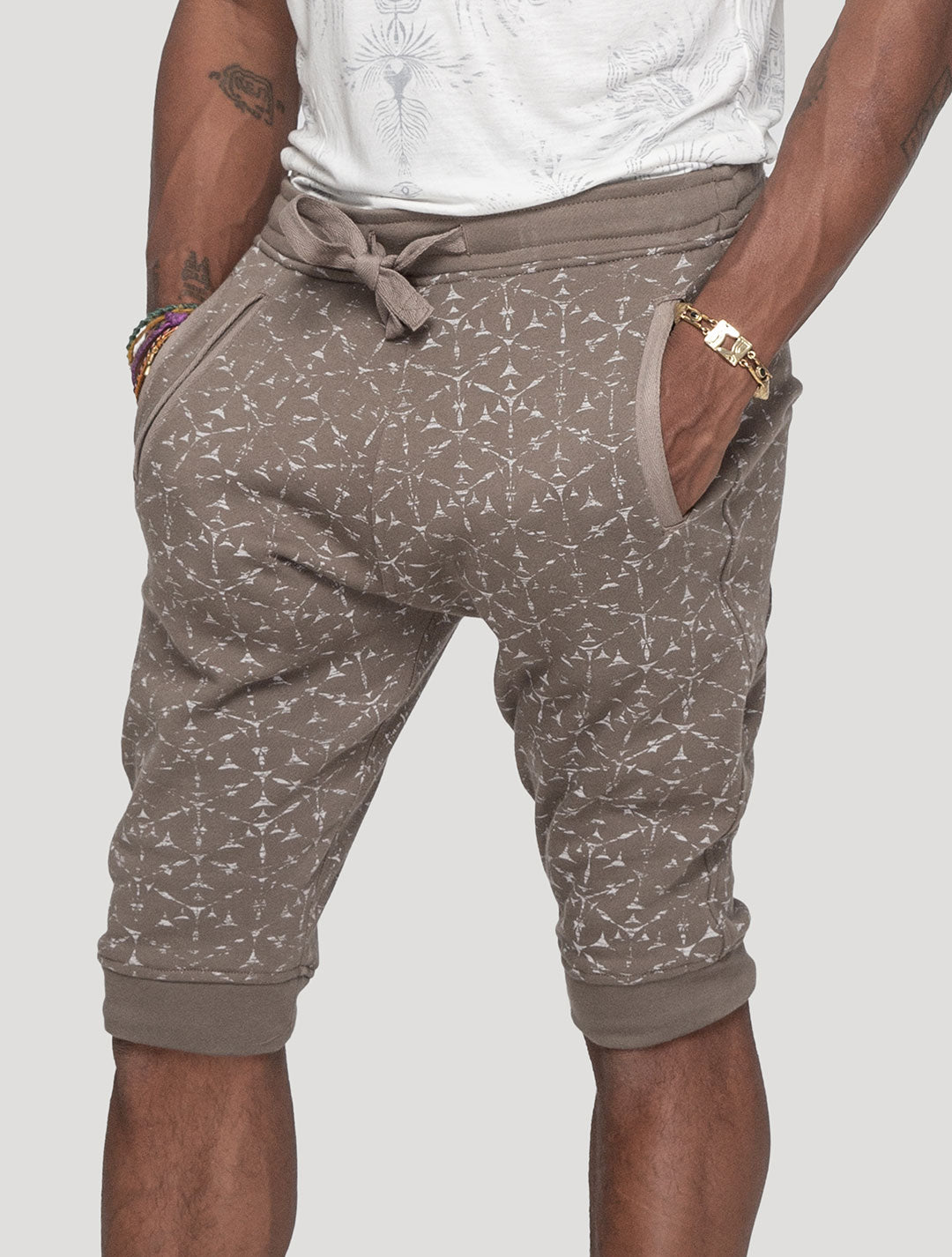 'Polygon' Printed 100% Cotton 3/4 Shorts | Streetwear by Psylo Fashion