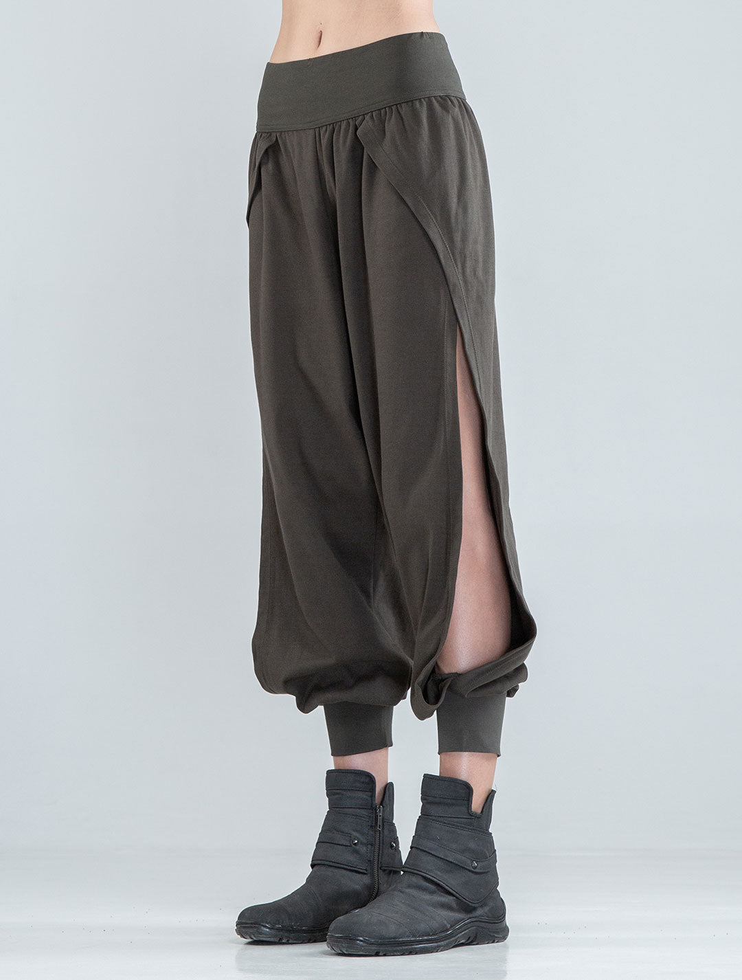 Rafflesia Harem Pants - Psylo Fashion