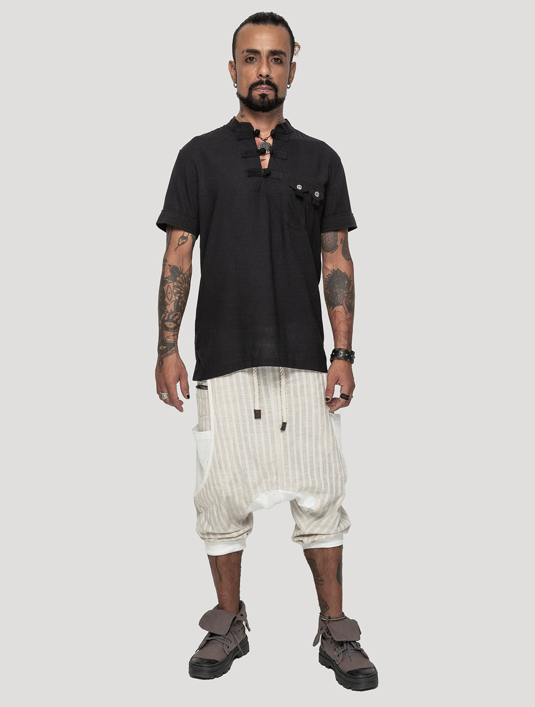Black 'Taiji' Short Sleeves Shirt - Psylo Fashion