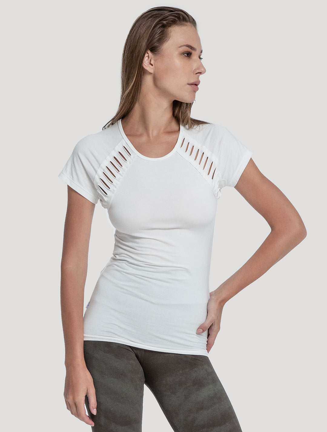 Off White Berry Rmx Top - Psylo Fashion