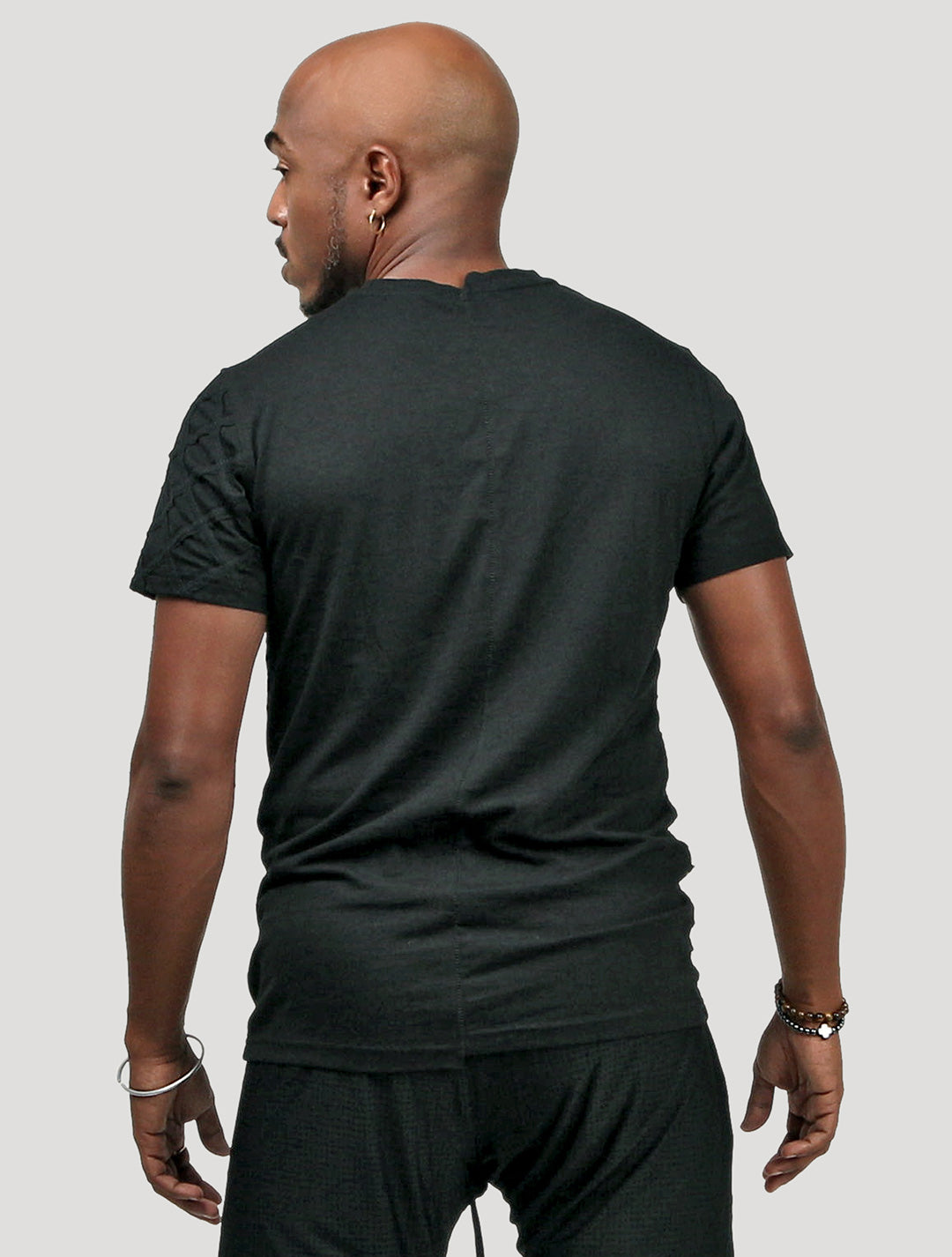 Gauda Short Sleeves Tee - Psylo Fashion