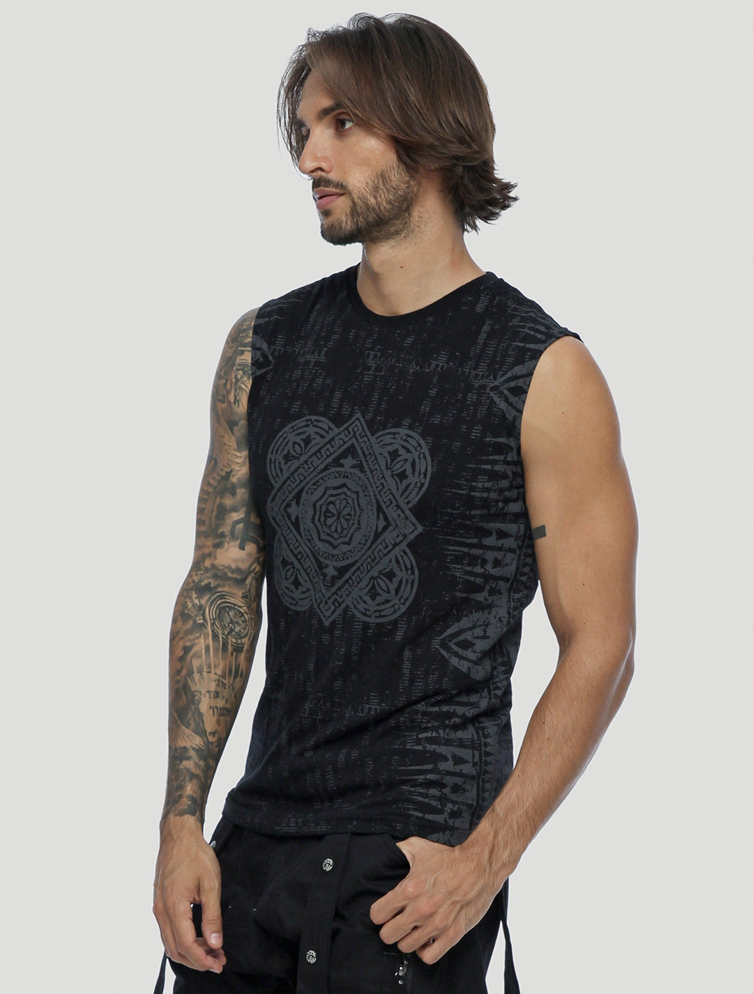 Jaya Sleeveless Tee - Psylo Fashion