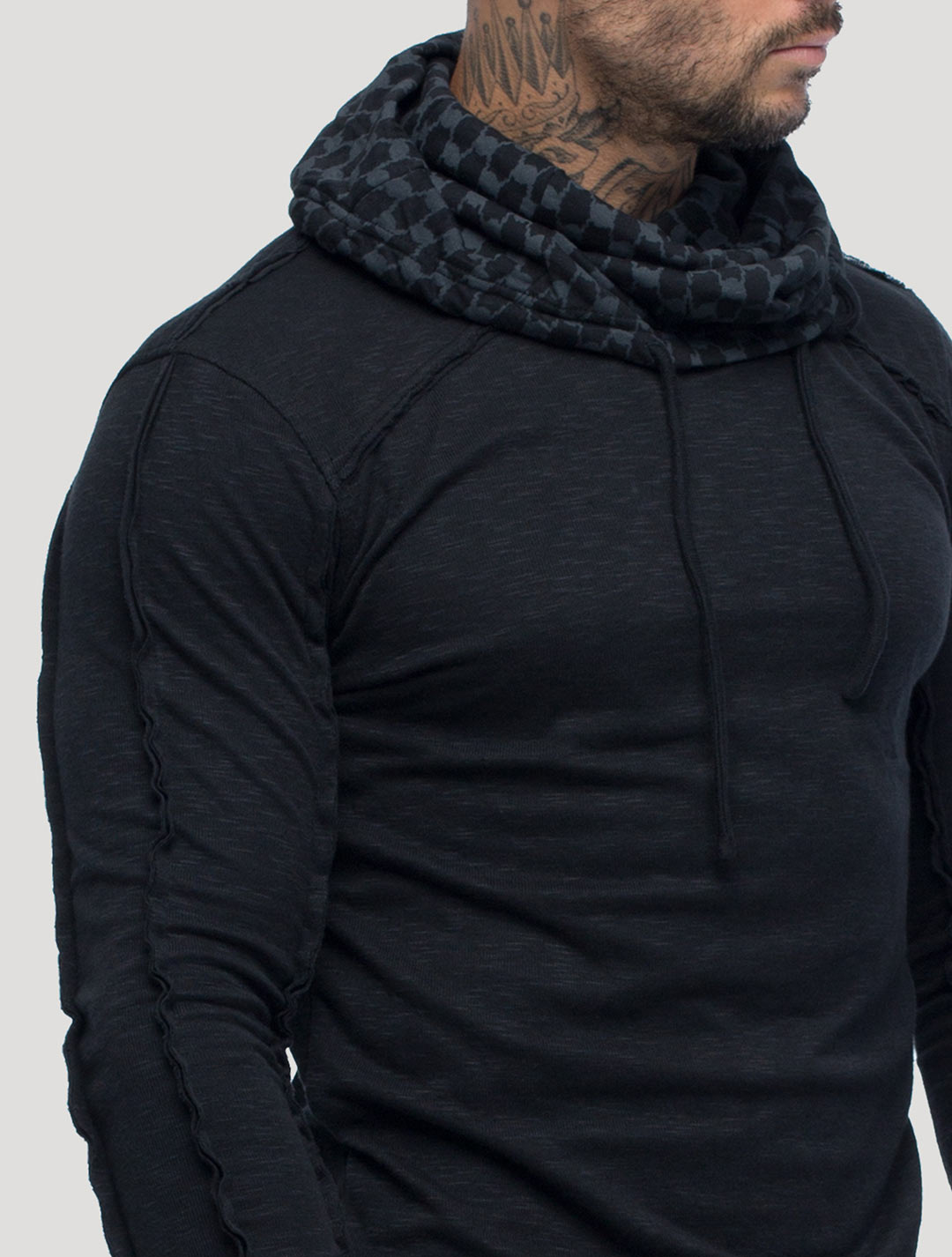 Kafiya Hooded Jumper - Psylo Fashion