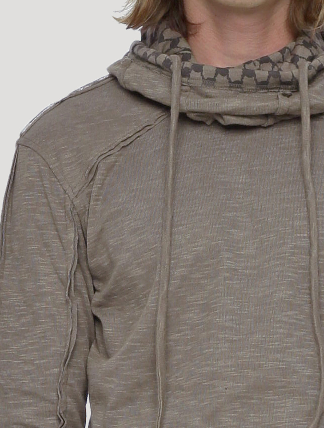 Kafiya Hooded Jumper - Psylo Fashion