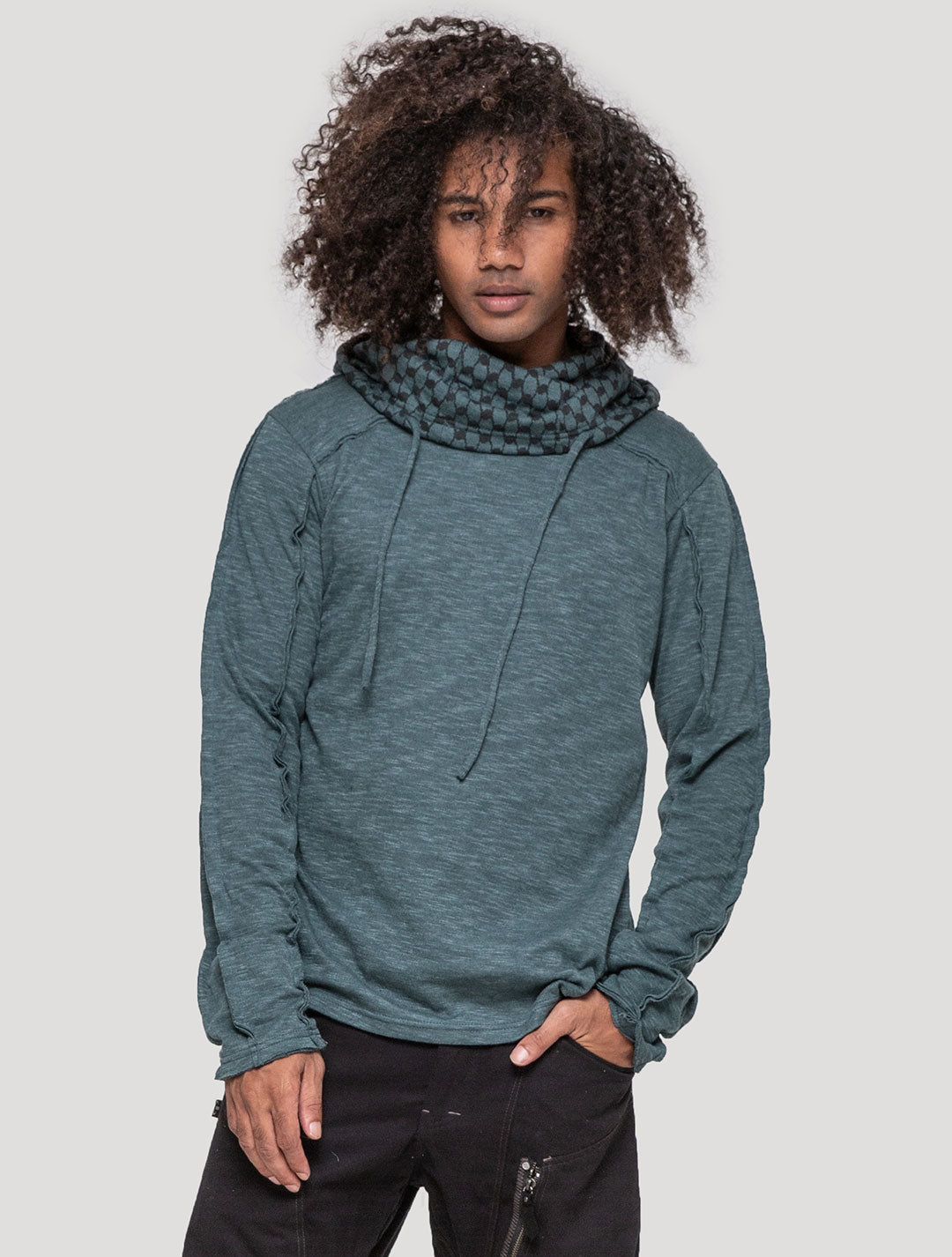 Kafiya Hooded Jumper - Psylo Fashion