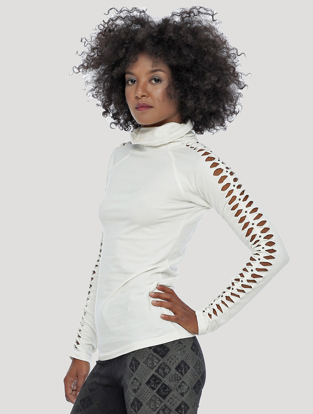 Raffia Long Sleeves Braided Top - Psylo Fashion