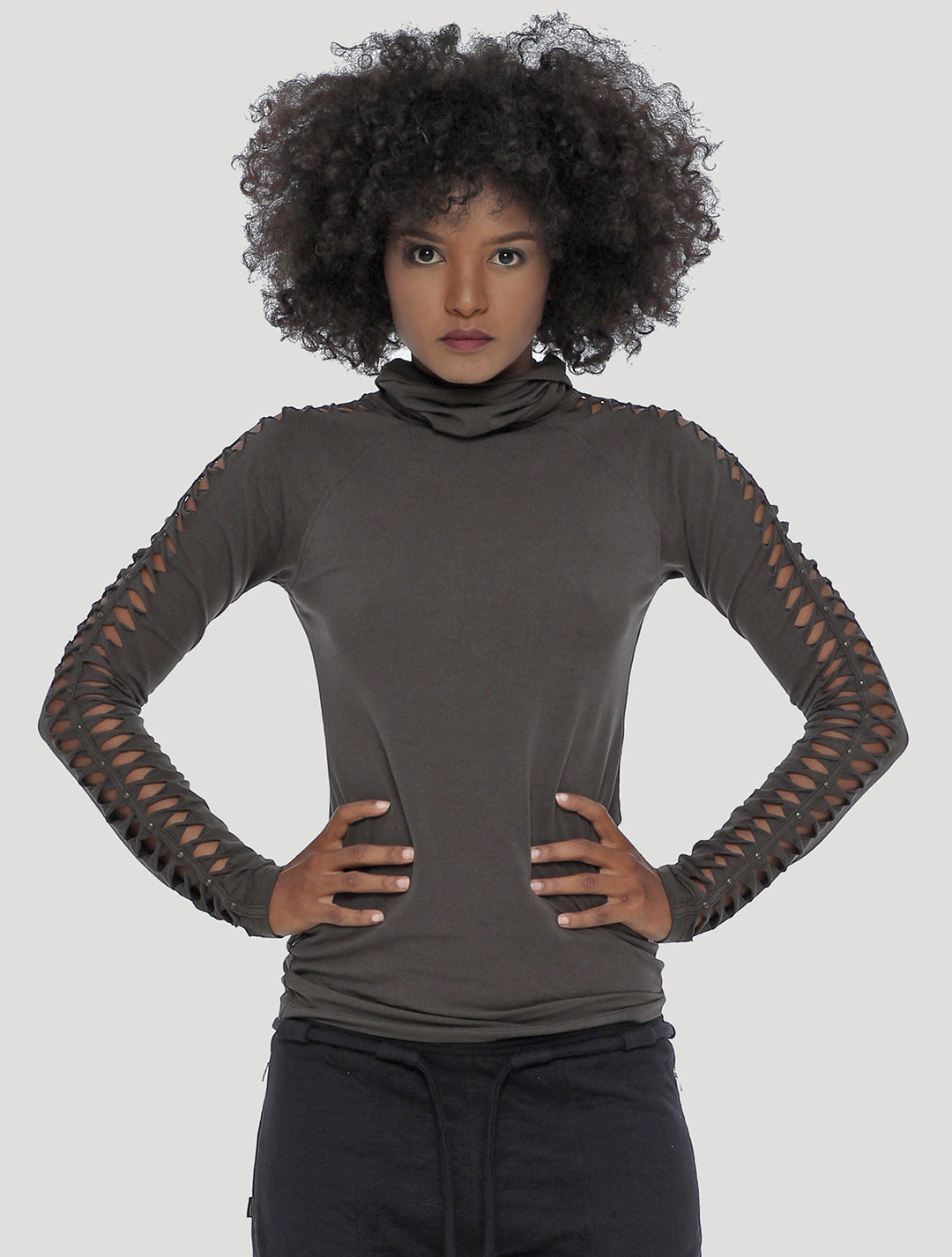 Raffia Long Sleeves Braided Top - Psylo Fashion