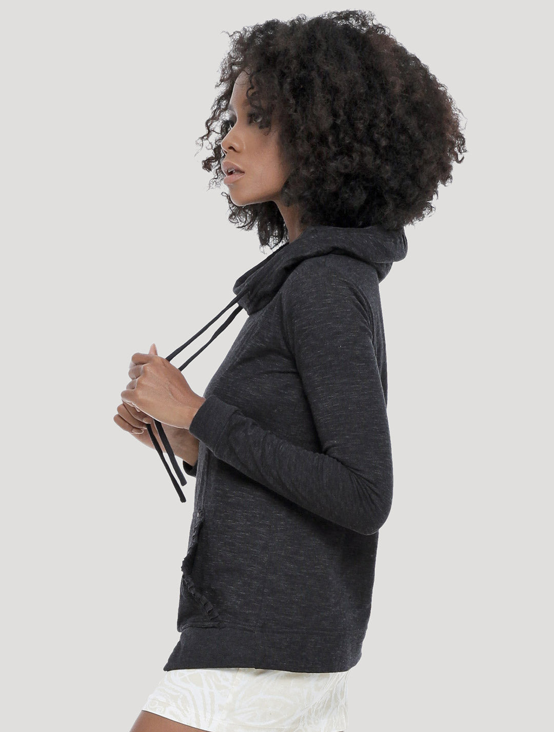 Black Samu Turtle Neck Sweater - Psylo Fashion