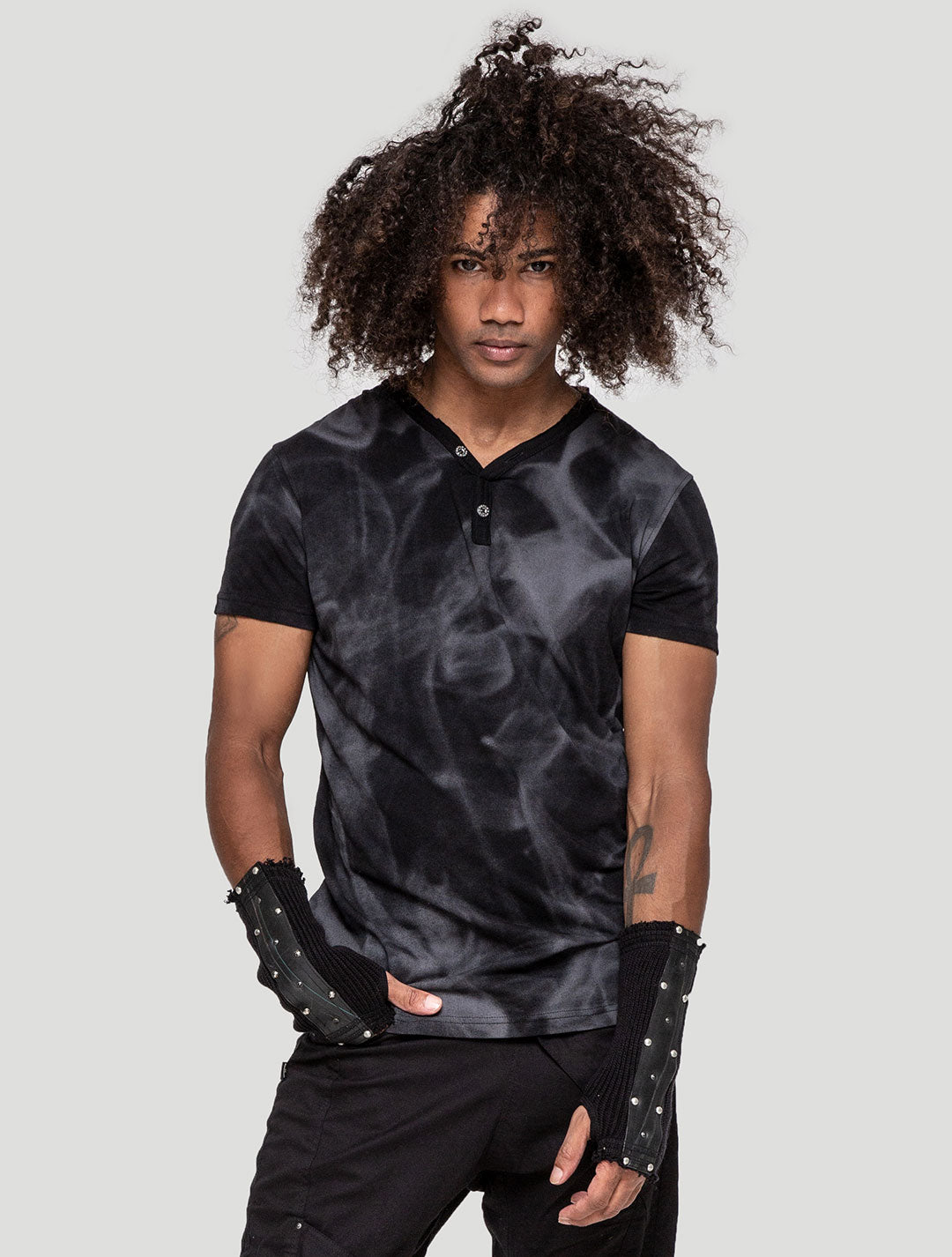 'Smoky' 100% Organic Cotton Printed Henley T-shirt