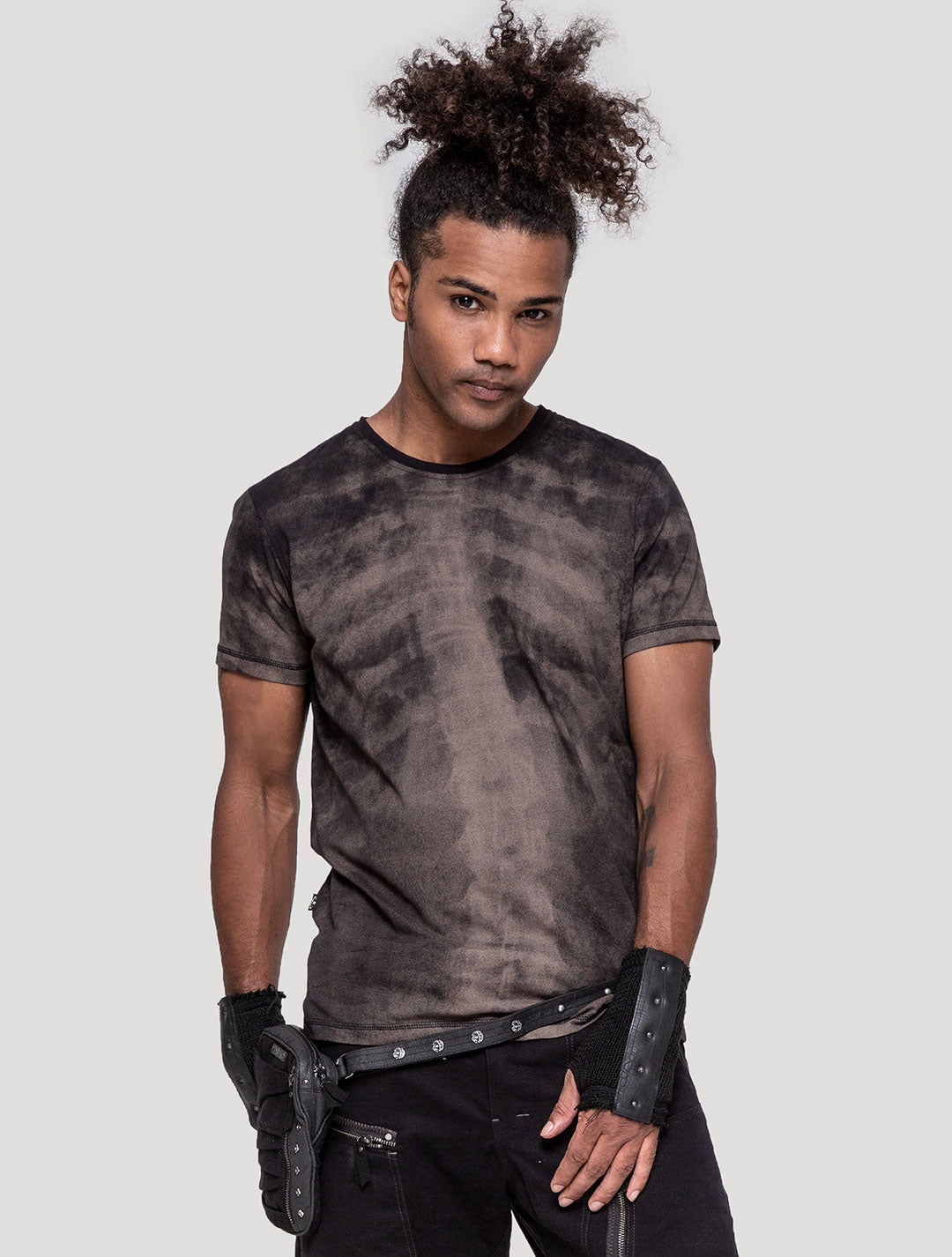 Black Spinal Short Sleeves Tee - Psylo Fashion