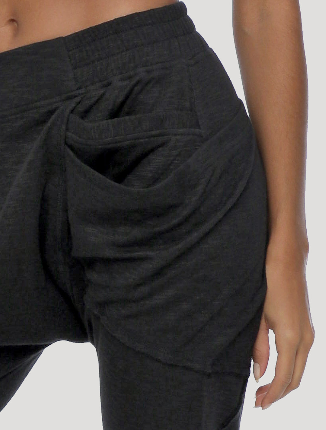 Twisted 3/4 Pants - Psylo Fashion