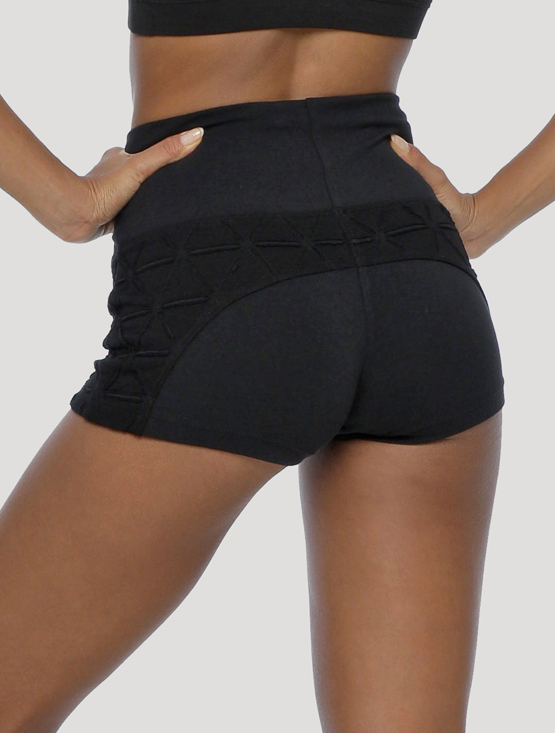 Tiga Shorts - Psylo Fashion