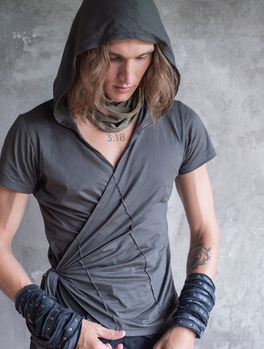 Wu Mei Hoodie Wrap Top