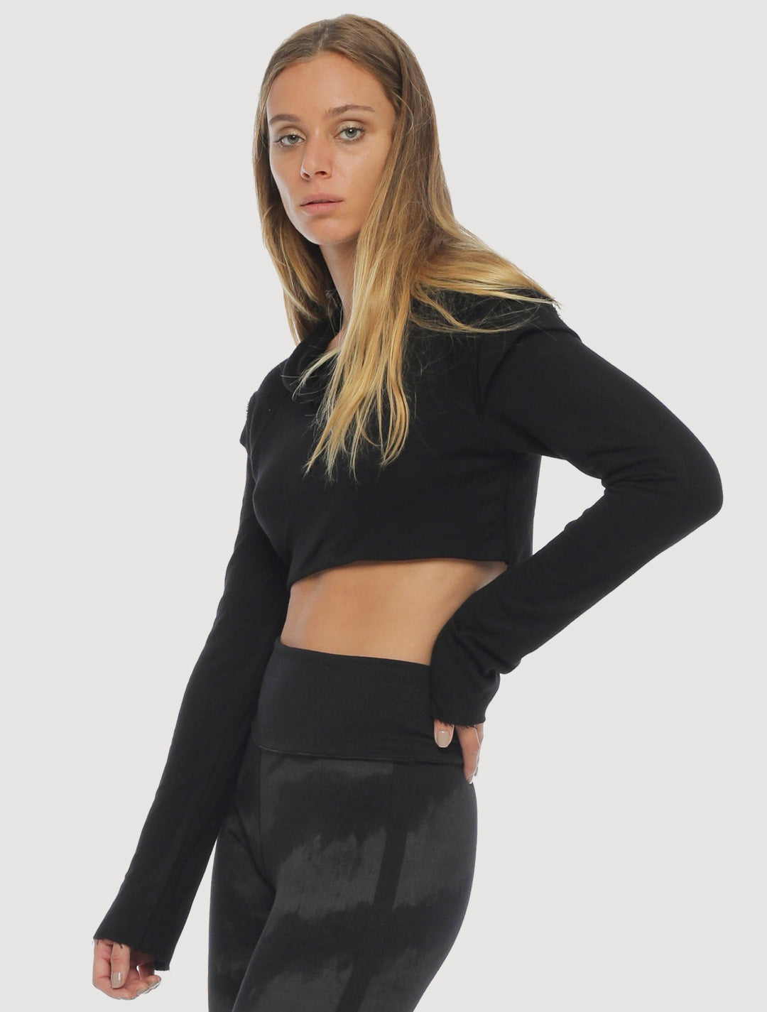 XB Rmx Crop Sweater - Psylo Fashion