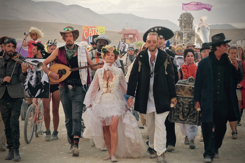 Alternative wedding at Burning Man