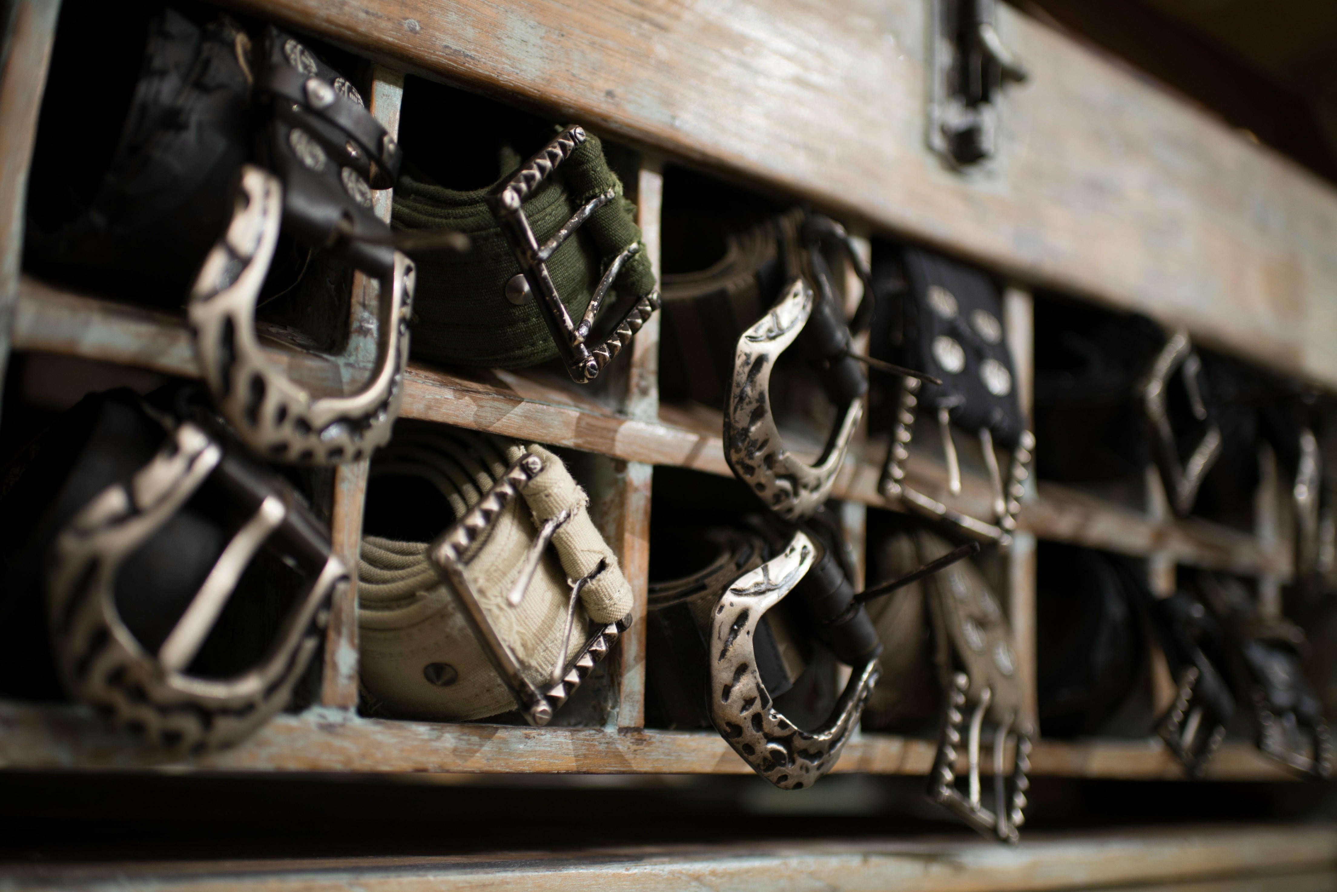 Psylo Winter Gift Guide: One-Size Gifts That Always Work