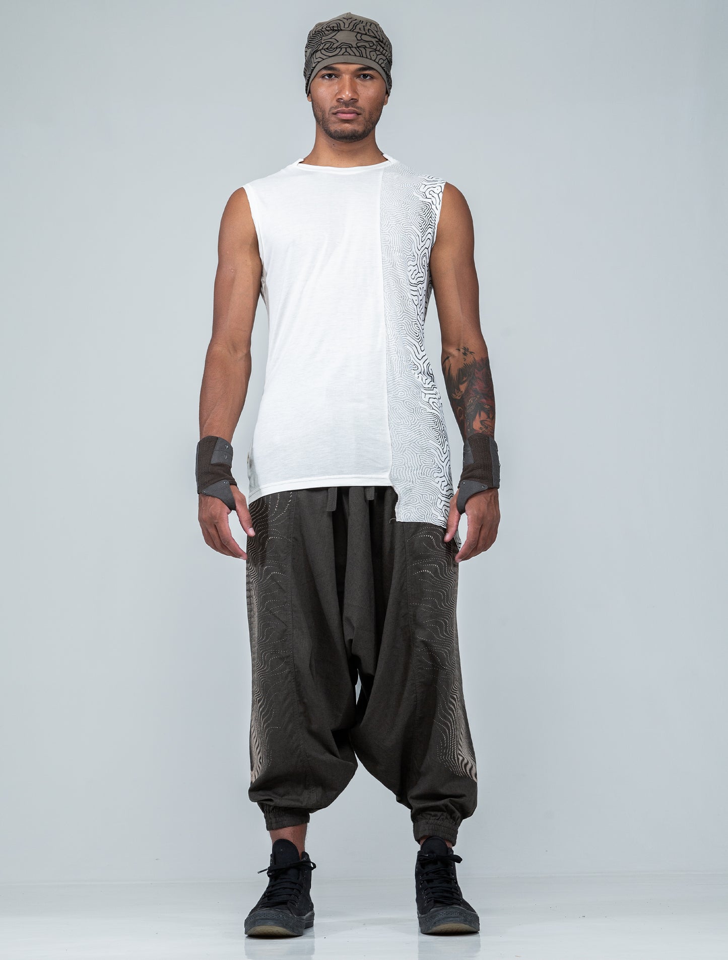 Aya Sleeveless Tee
