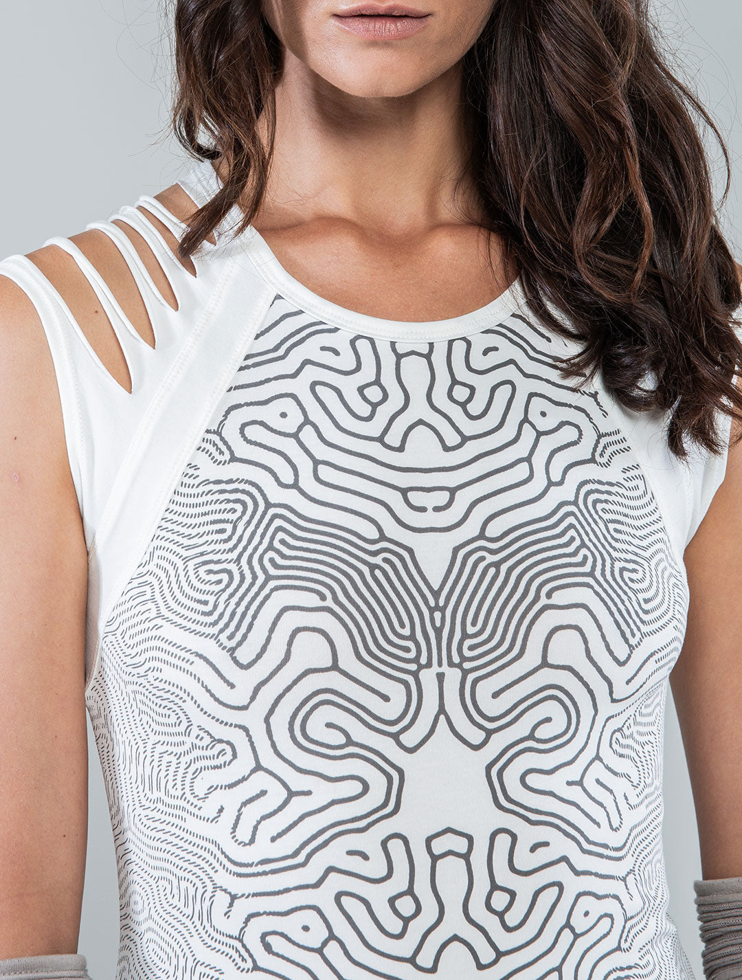 Aya Sleeveless Top