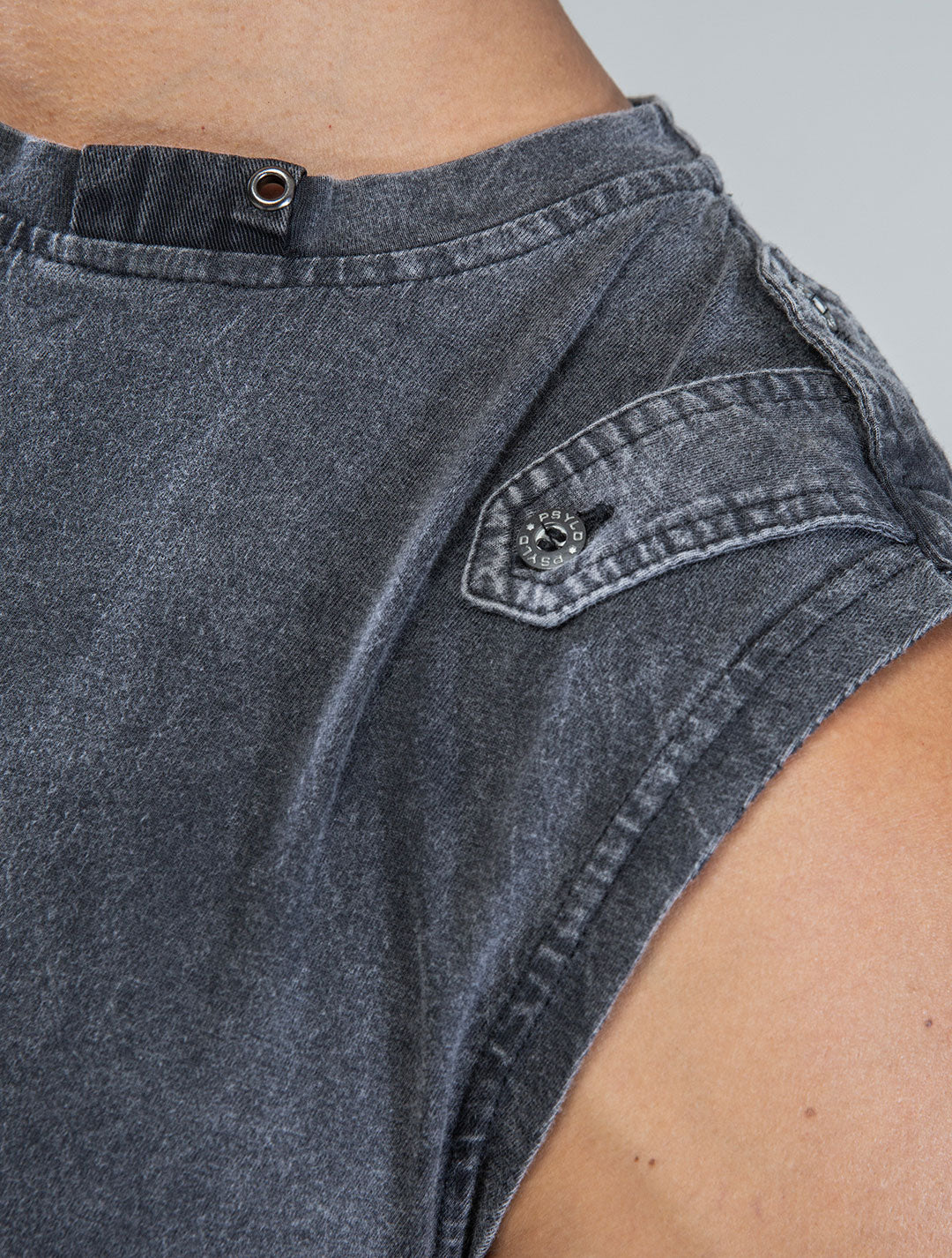 Control Sleeveless Tee