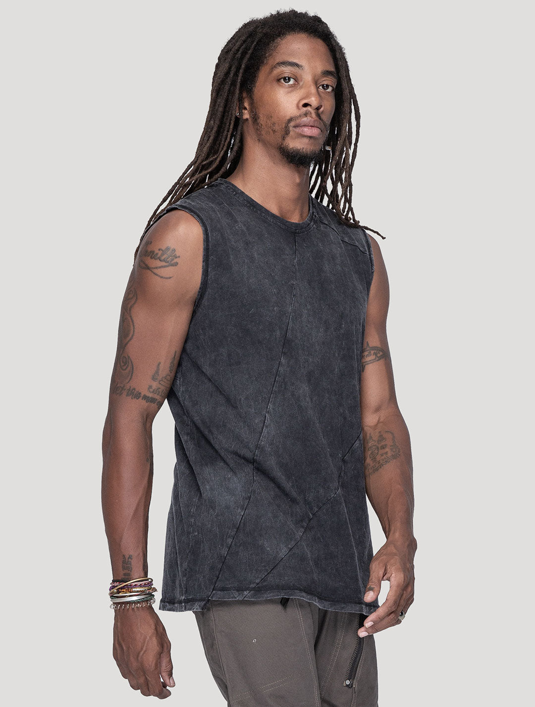 'Fastback' 100% Organic Cotton Sleeveless Tee - Psylo Fashion