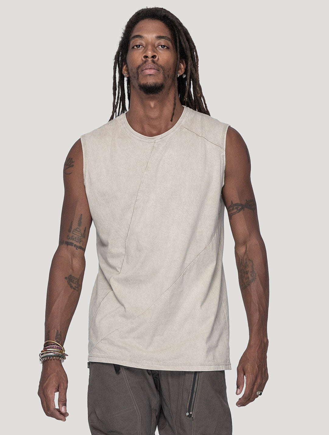 'Fastback' 100% Organic Cotton Sleeveless Tee - Psylo Fashion