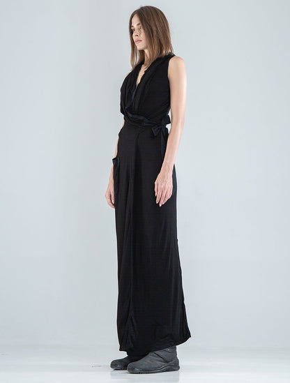 Black 'Sorcerer' Hooded Maxi Dress - Psylo Fashion
