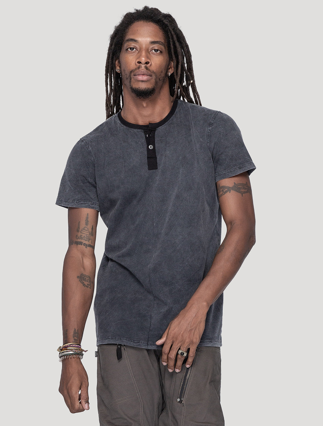 'Nirvana' Short Sleeves 100% Organic Cotton Henley Tee - Psylo Fashion