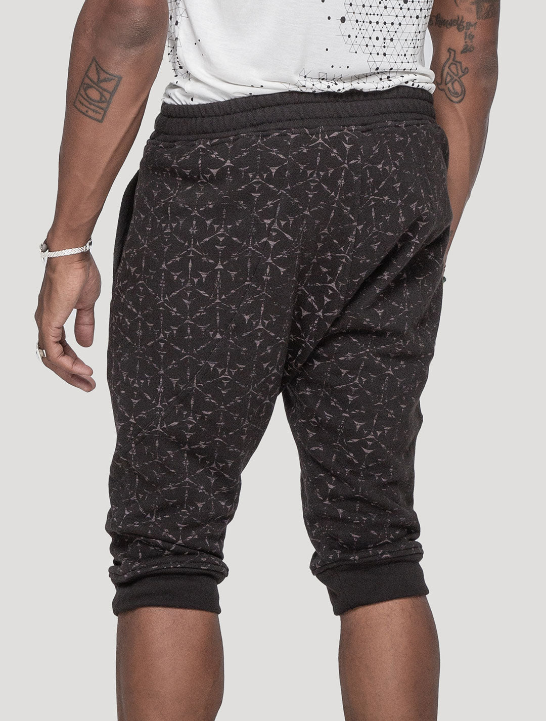 'Polygon' Printed 100% Cotton 3/4 Shorts | Streetwear by Psylo Fashion