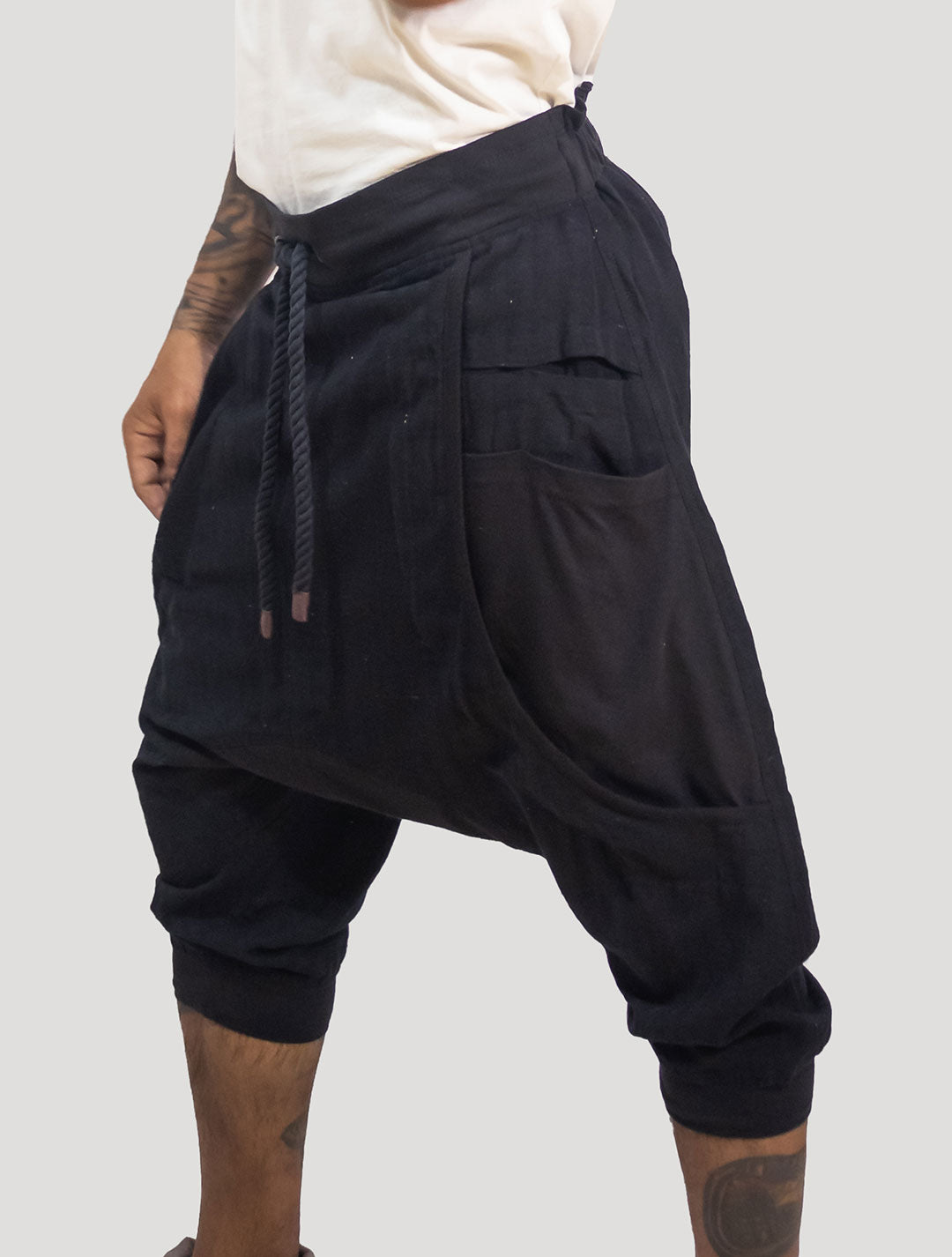 Black 'Shaolin' Linen Harem ¾ Shorts - Psylo Fashion