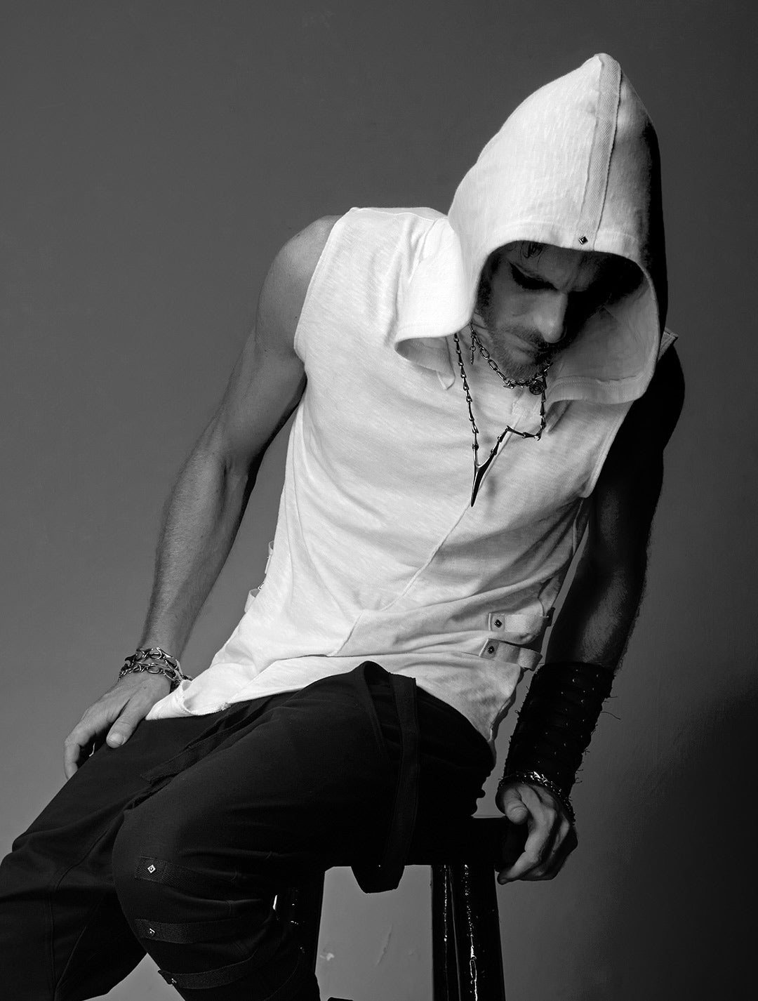 White Slashed Sleeveless Hoodie Tee - Psylo Fashion