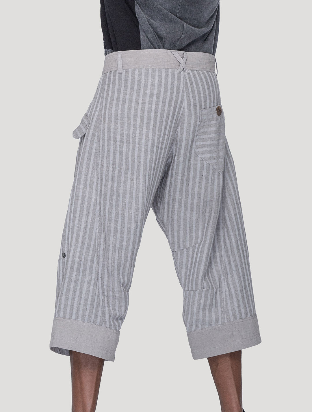 Concrete 'Taiji' Striped Linen ¾ Pants - Psylo Fashion