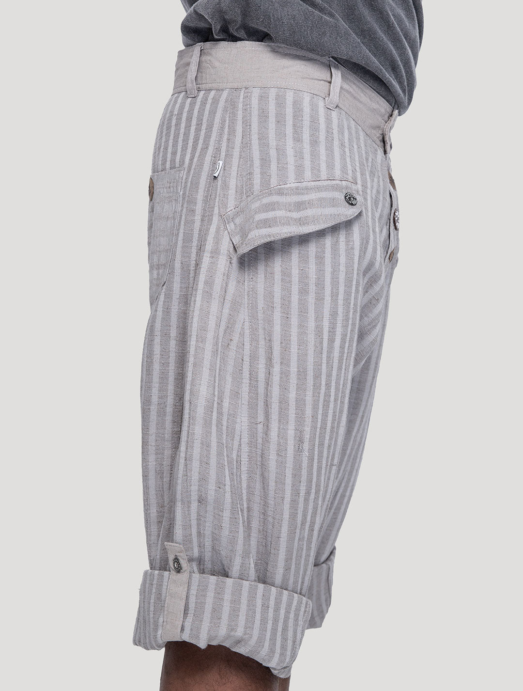 Concrete 'Taiji' Striped Linen ¾ Pants - Psylo Fashion