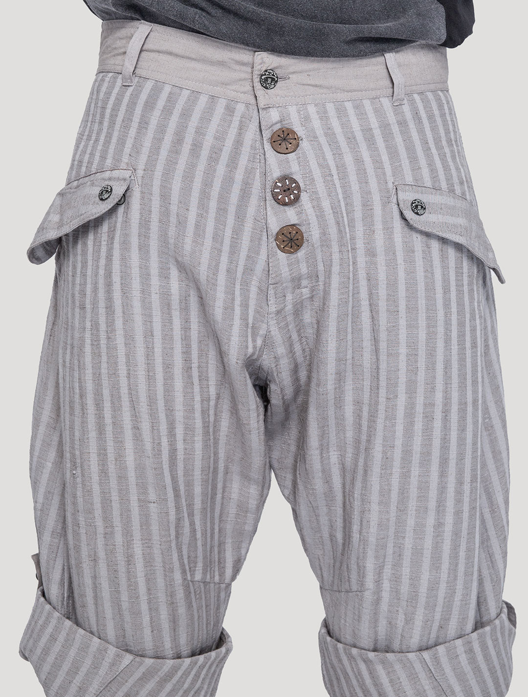 Concrete 'Taiji' Striped Linen ¾ Pants - Psylo Fashion