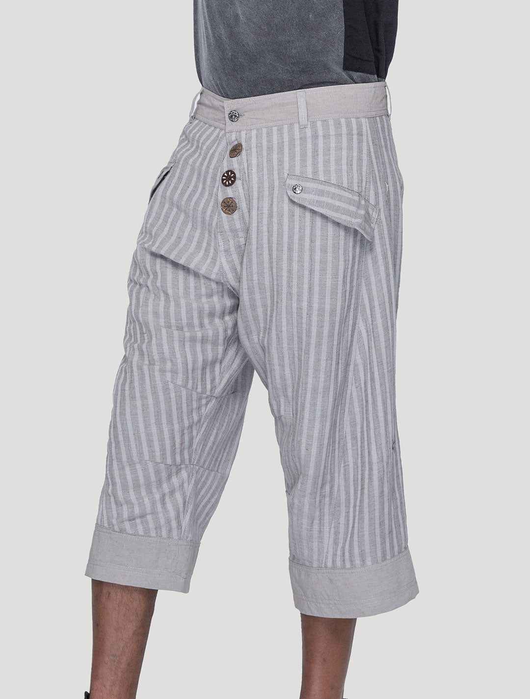 Concrete 'Taiji' Striped Linen ¾ Pants - Psylo Fashion