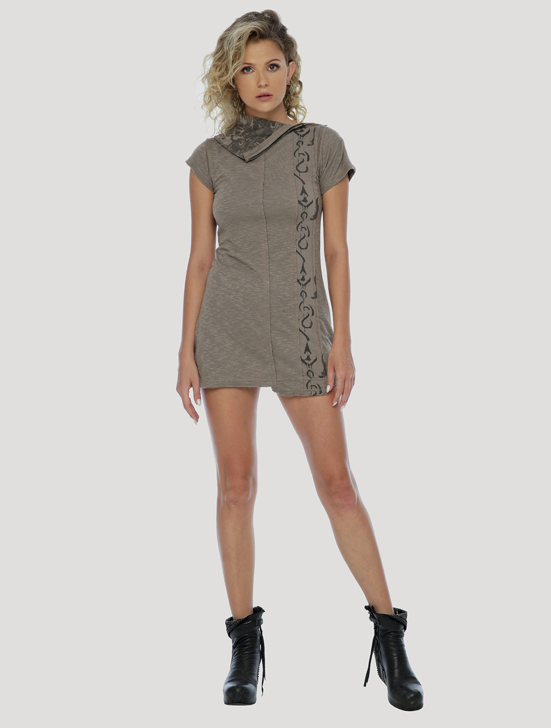 Beet Short Sleeves Mini Dress - Psylo Fashion