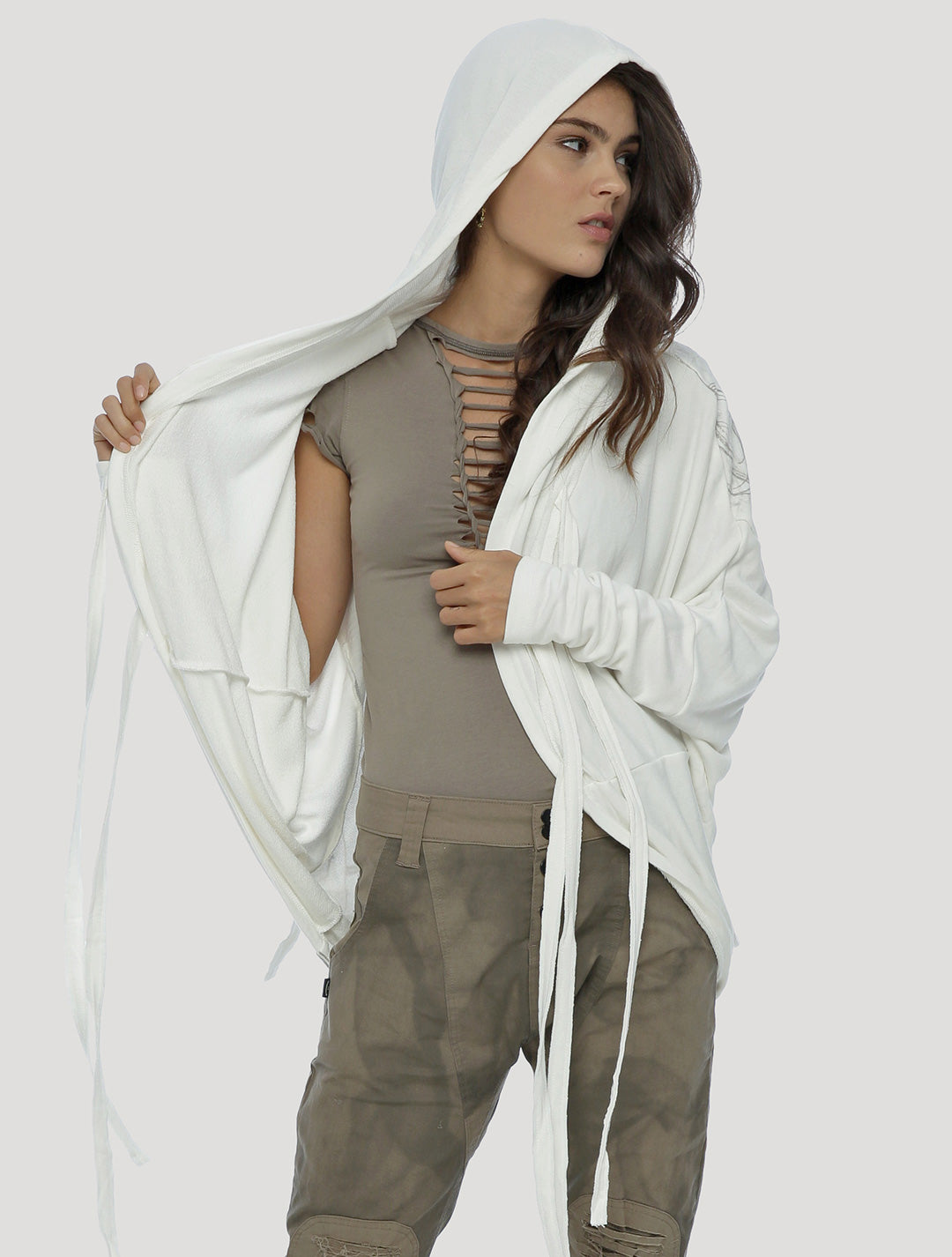 'Geisha' Unisex Hooded Kimono - inspired by Japanese art – Psylo