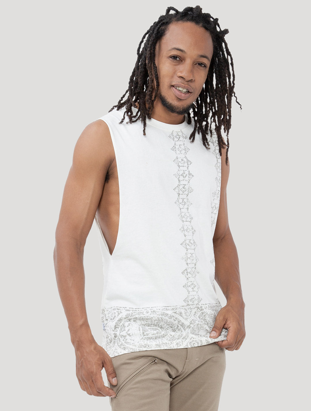 Memo Sleeveless Tee - Psylo Fashion